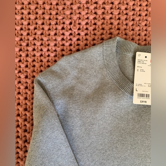 Uniqlo Light Gray Ribbed Knit Sweater - Picture 5 of 7